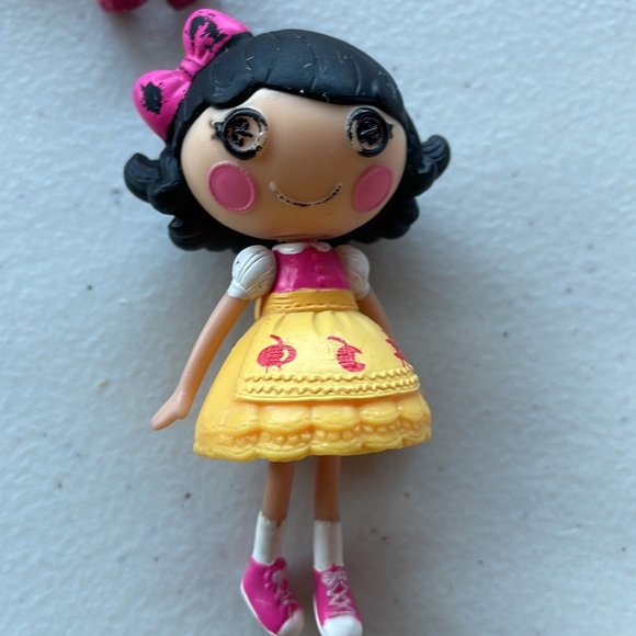 Bundle of four mini lalaloopsies. - Picture 6 of 6